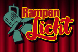 Logo zum Projekt Rampenlicht - Titel vor einem roten Vorhang mit einem gezeichneten Scheinwerfer daneben, der Richtung B&uuml;hne ausgerichtet ist