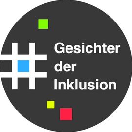 schwarzes rundes Logo mit Schriftzug Gesichter der Inklusion und einem Hashtag